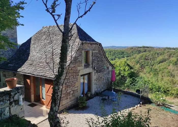 Gite Au Calme Avec Superbe Vue : La Talonie