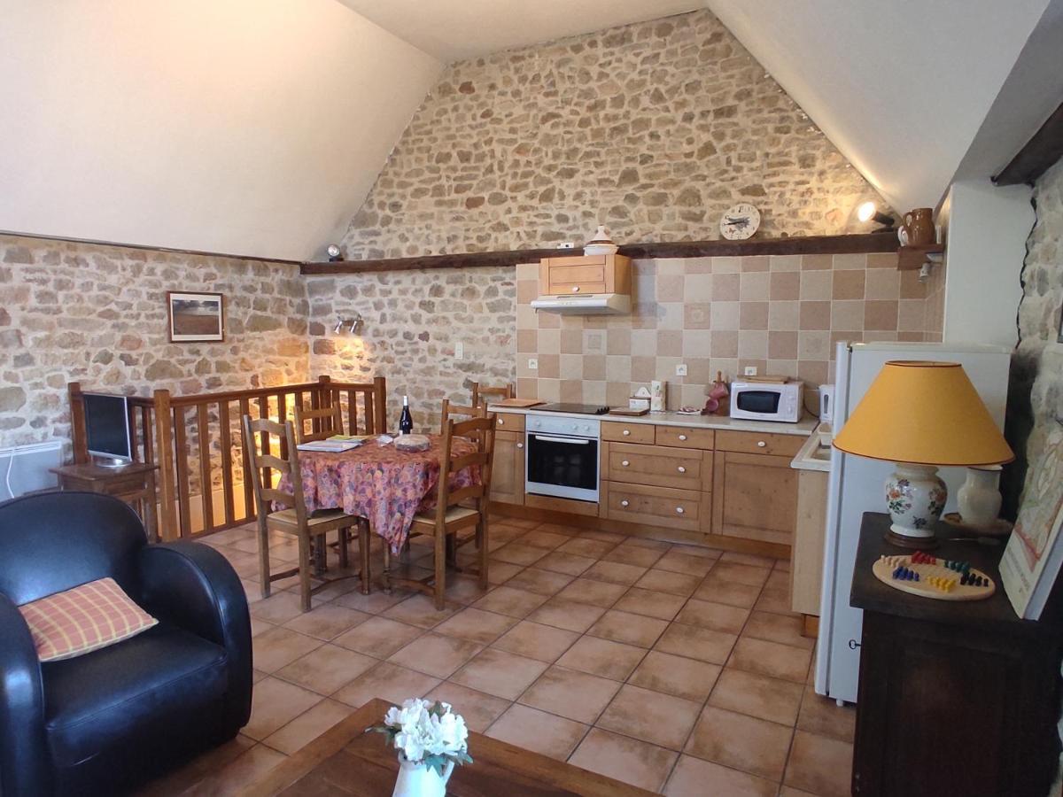Au Calme Avec Superbe Vue : La Talonie Holiday home Mouret